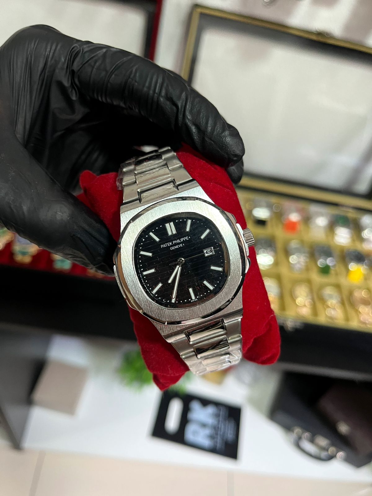 Patek fundo de vidro prata