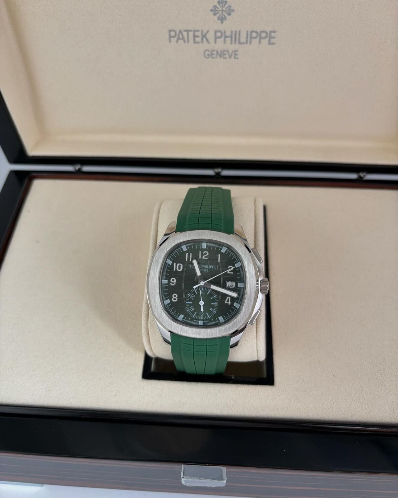 PATEK PHILIPPE - LINHA PREMIUM AAA+ Automático aço